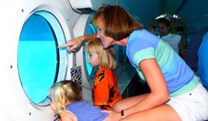 May Day Special: Kids Ride Free On Atlantis Submarines